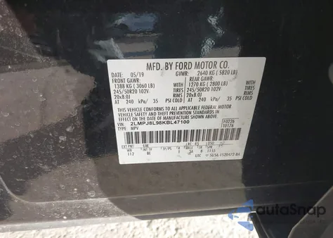 2019 Lincoln Nautilus Reserve z USA, uszkodzony, nr VIN 2LMPJ8L98KBL47100